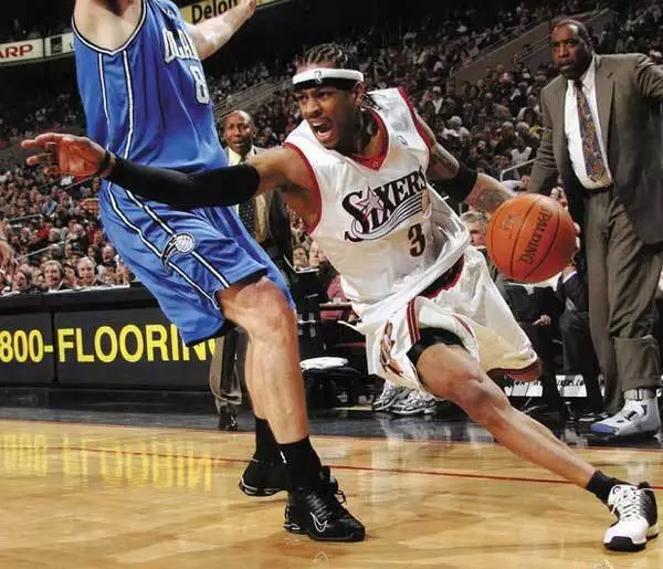 裁判委员会主席：对金特罗的工作满意，他当然能继续执法皇马