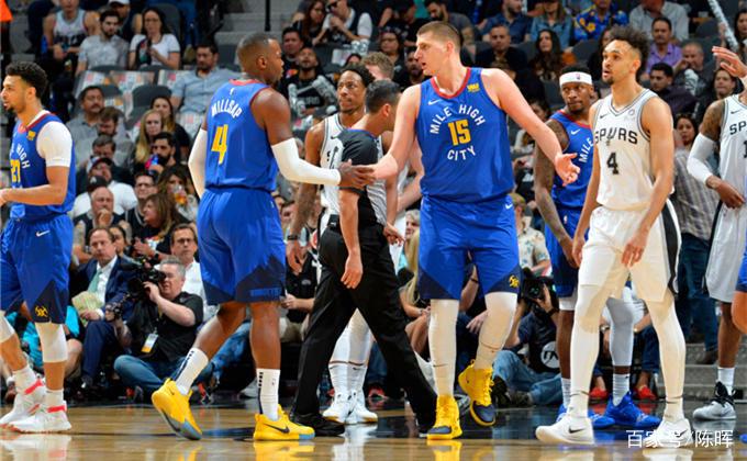 67岁意大利人神了：率罗马坐稳意甲榜首宝座,又率罗马胜欧联领头羊