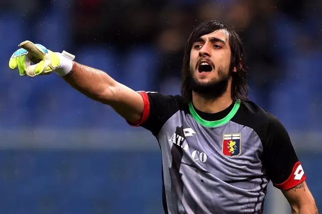 罗马俱乐部已与詹卢卡·曼奇尼和布莱恩·克里斯坦特就续约达成协议 来源：转会专家迪马济奥