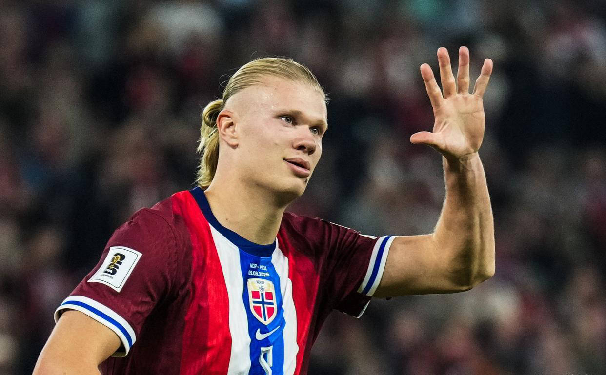 姆巴佩双响+库尔图瓦神扑！皇马3-0大胜重回正轨，阿诺德伤退成隐忧