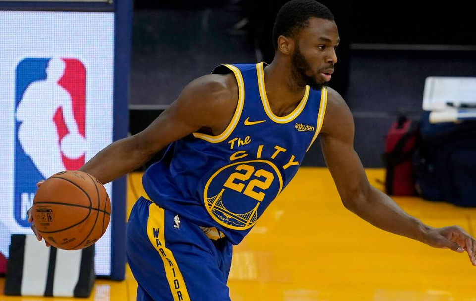 《滑球还是曲球？解析现代投手的球种设计理念》