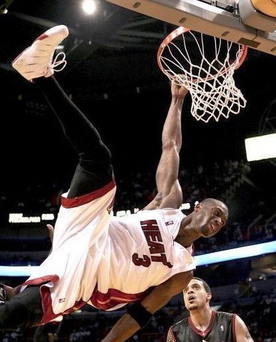 阿莱格里：拉比奥会踢德比；齐沃和小因扎吉的差异很小